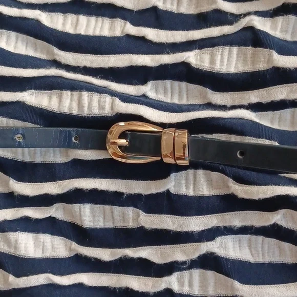 ECI NEW YORK Dress - Picture 13 of 14